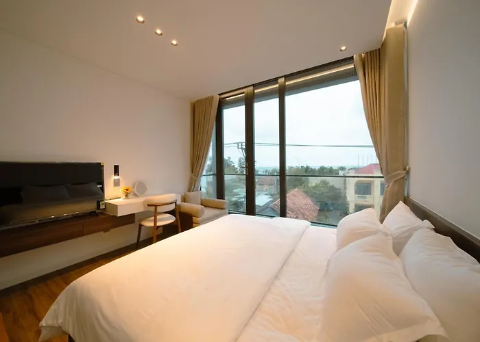 Anna Boutique - Sea View Отель *