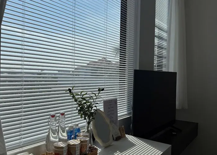 Отель Anna Boutique - Sea View